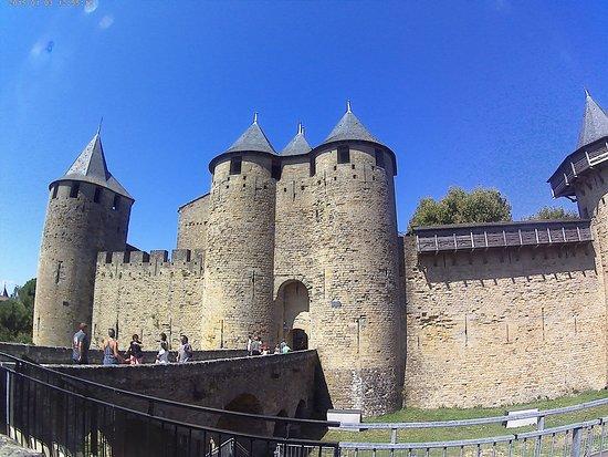 Château et Remparts de la Cité de Carcassonne